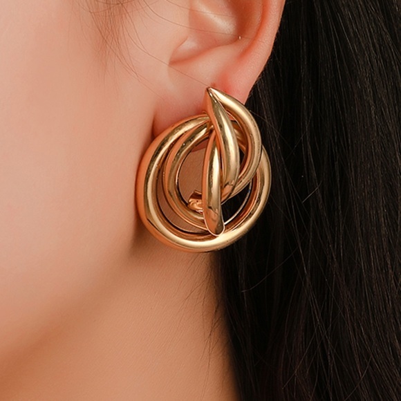 Jewelry - NEW Oversized Gold Teagan Statement Earrings